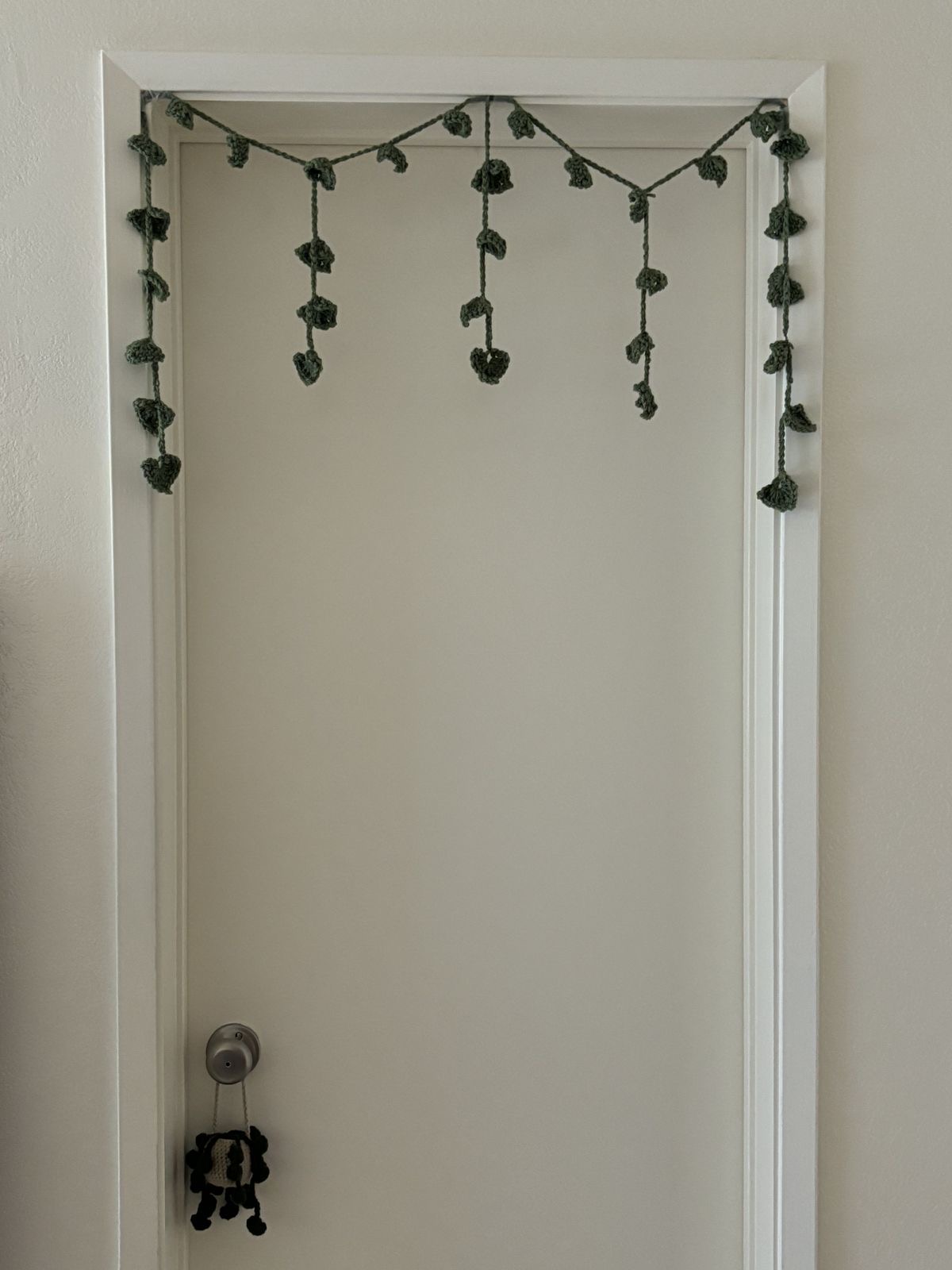 اویز درب دیوار گیاه | کد ۱۷۴